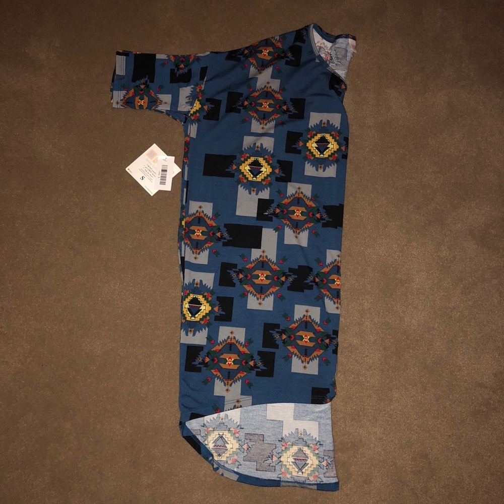 Small LuLaRoe Irma